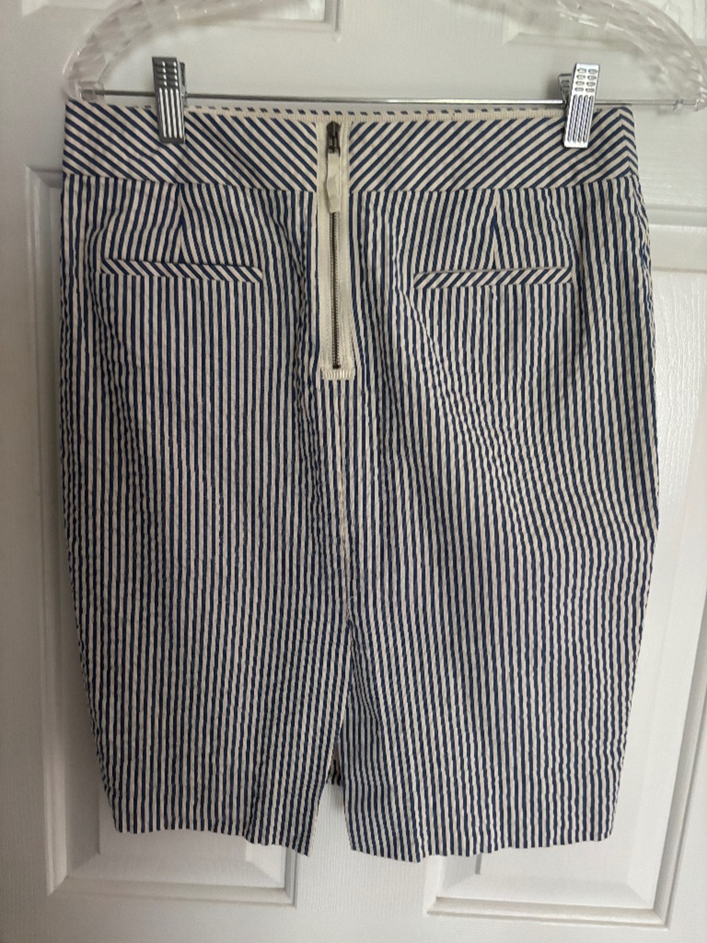 J. Crew Blue & White Striped Skirt w/Back Pockets Size 4